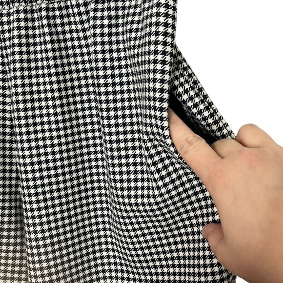 Welcome to my closet! - Picture 9 of 12